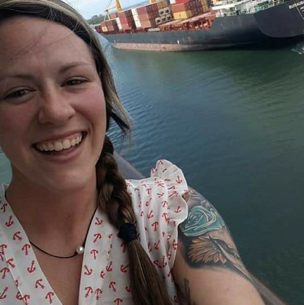 Meet your Posher, Amber